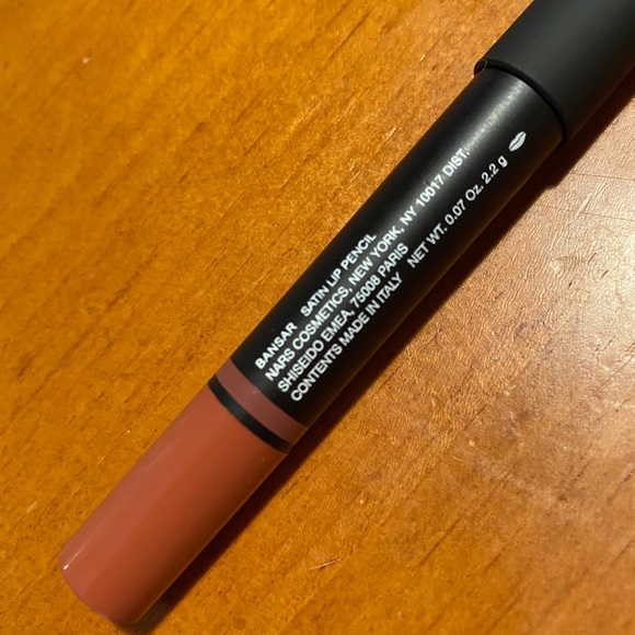 NARS Satin Lip Pencil Bansar 💋 - Picture 4 of 11